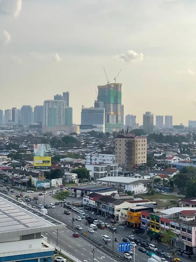 1Tebrau Southkey Midvelly By Affinity Johor Bahru Apartment